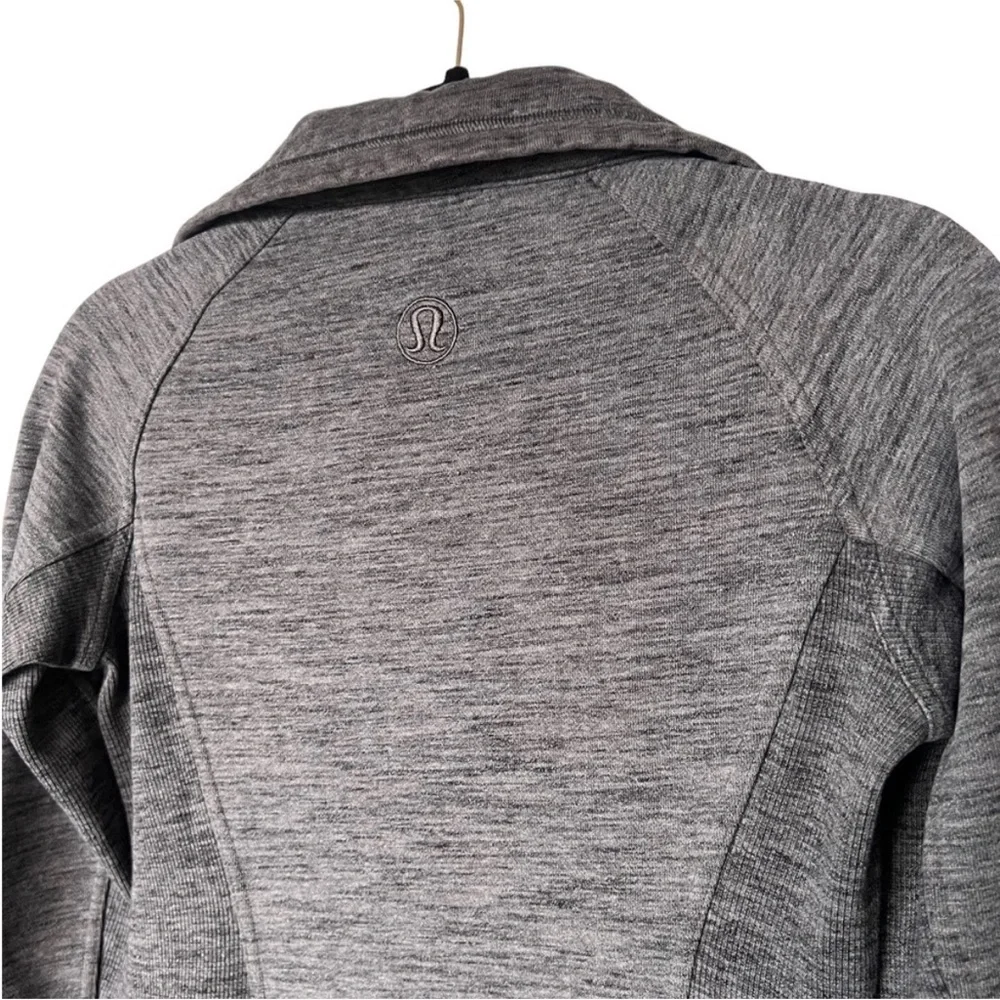 Lululemon Radiant Jacket in Dark Gray Size 4